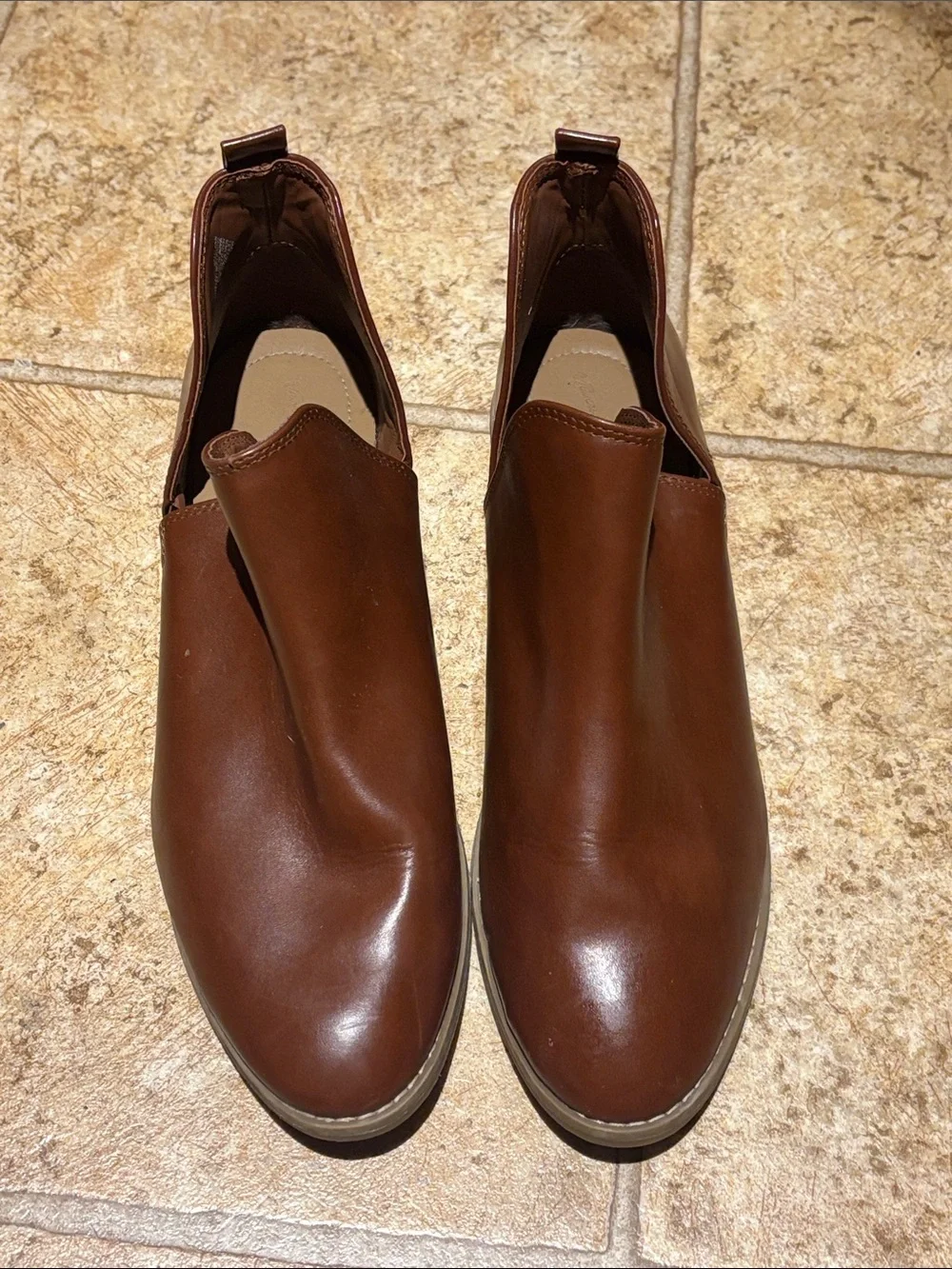 Universal thread Women’s Brown Slip-On Leather Shoes